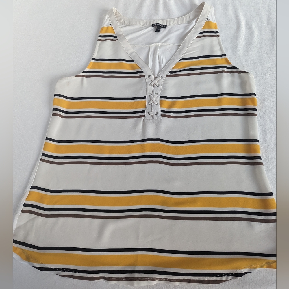 Express Sleeveless Top Size L